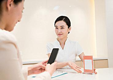 《街头霸王6》韩蛛俐金佰莉 对战开场演示影片公开